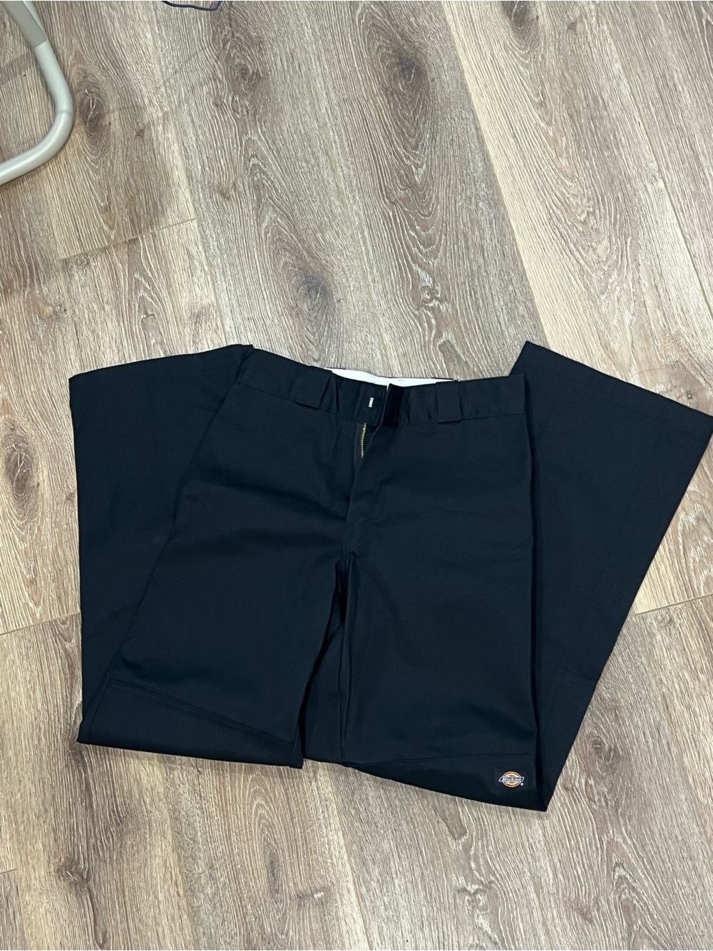28x32 loose fit black dickies *new*